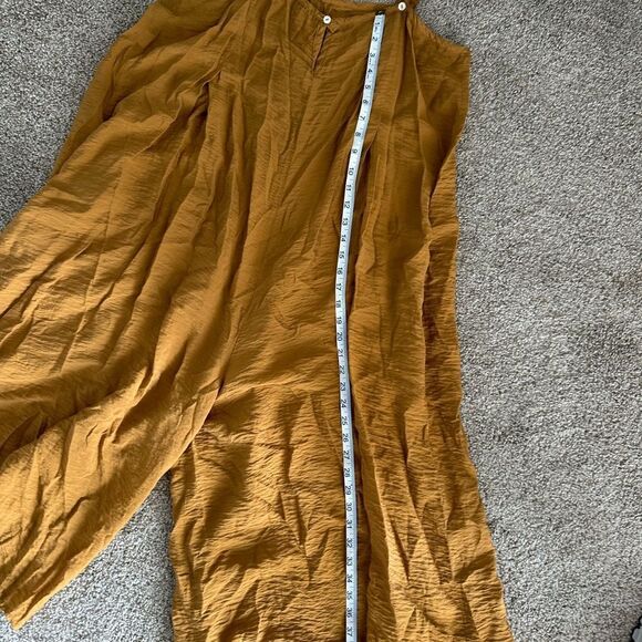 Cut-Loose size XL mustard colored jumper - Picture 6 of 9